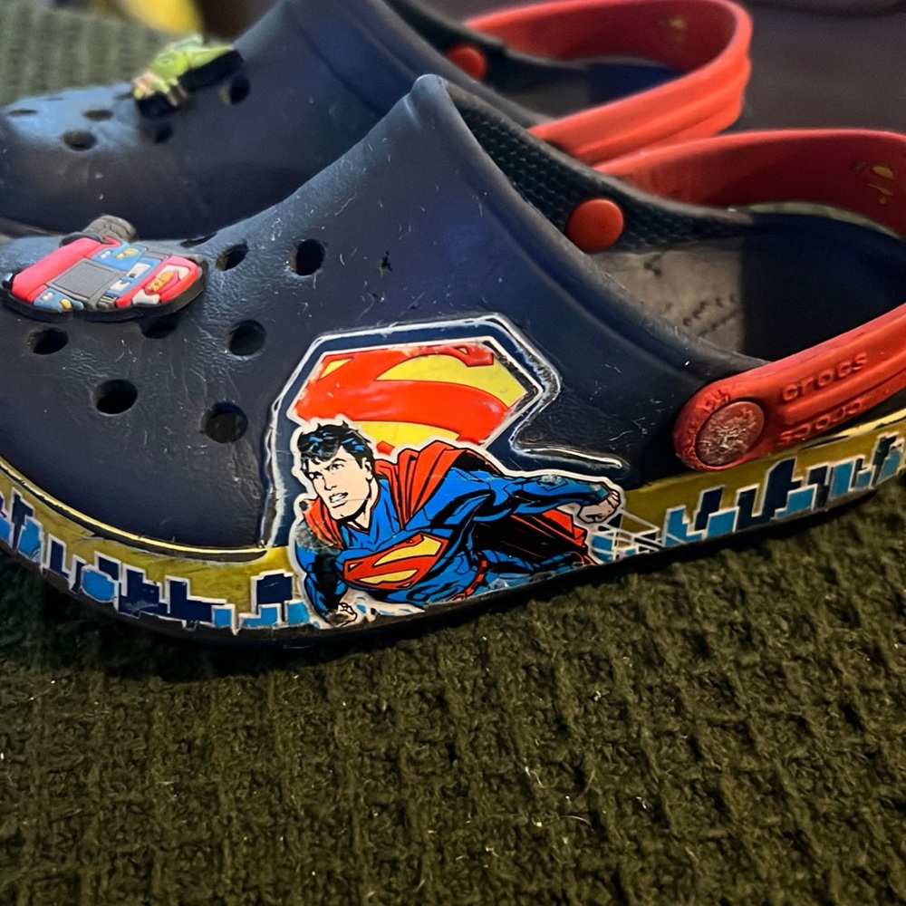Boys Superman crocs